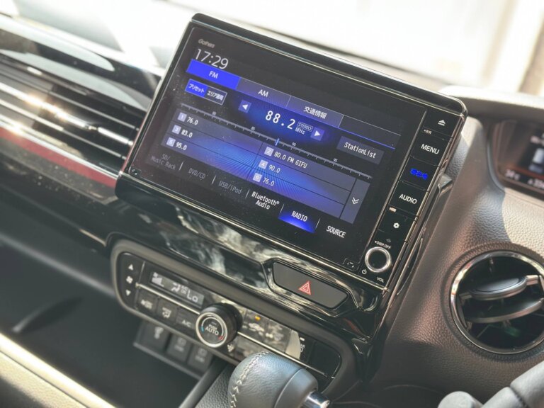 Honda Nbox Custom Turbo 2021 · 8266