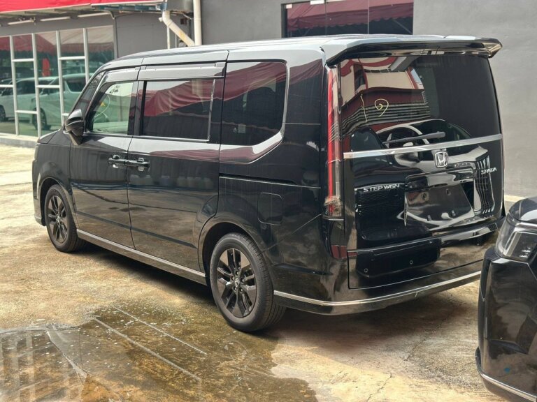 Honda Stepwagon SPADA 2023 · TG-1867