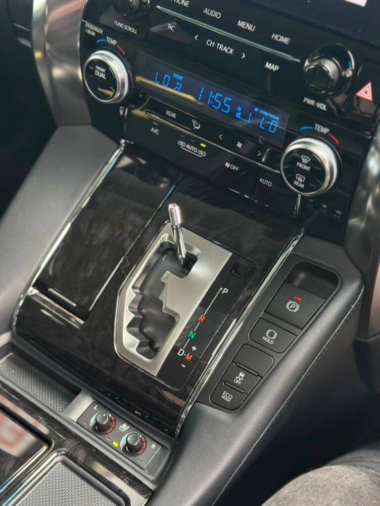 Toyota Alphard SC 2021 · 39726