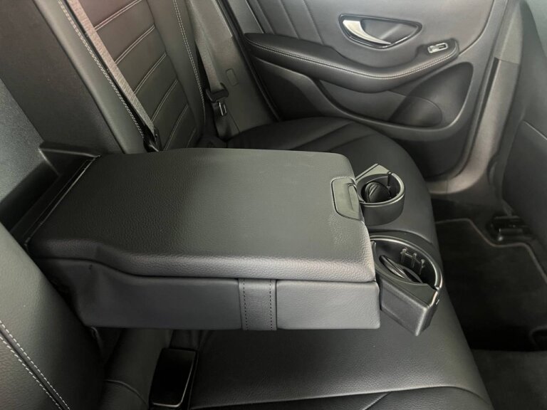 Mercedes-Benz GLC 300 Coupe 4MATIC AMG 2021 · TG-2013