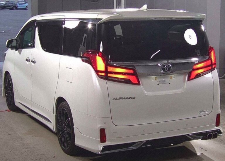 Toyota Alphard SC 2021 · 81452