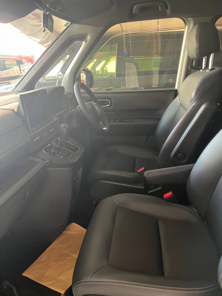 Honda Stepwagon SPADA 2023 · TG-2124