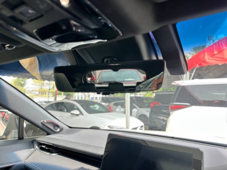 Toyota Harrier Z 2021 · TG-1572