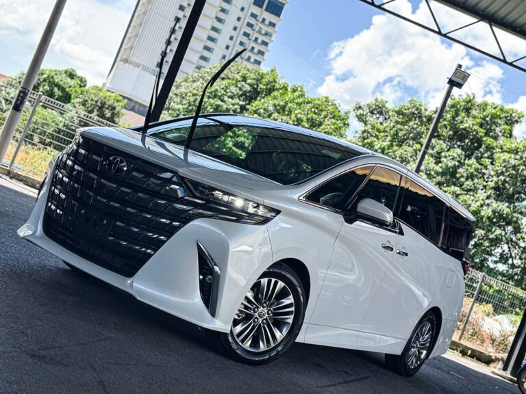 Toyota Alphard Z 2025 · 36155