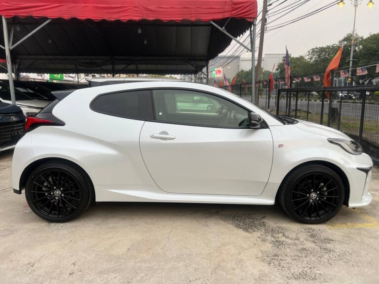 Toyota GR Yaris RS 2021 · TG-2047