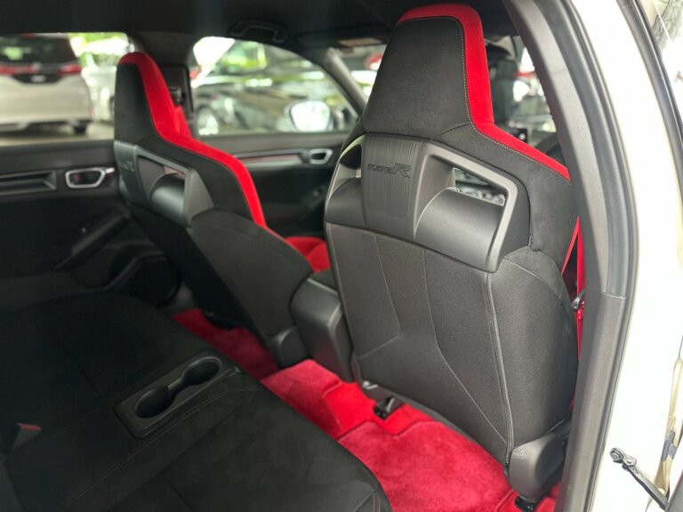 Honda Civic FL5 · 05734