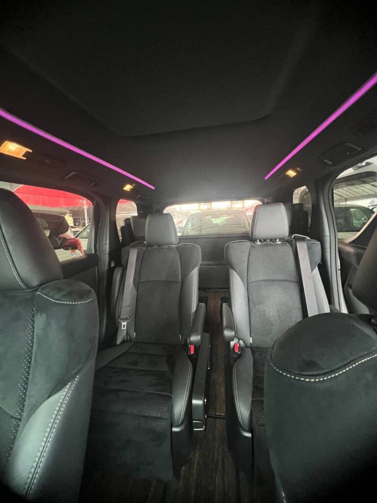 Toyota Alphard TYPE GOLD 2023 · TG-2155