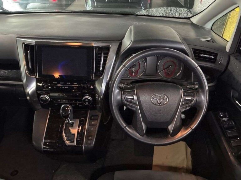Toyota Alphard 2022 · 02984