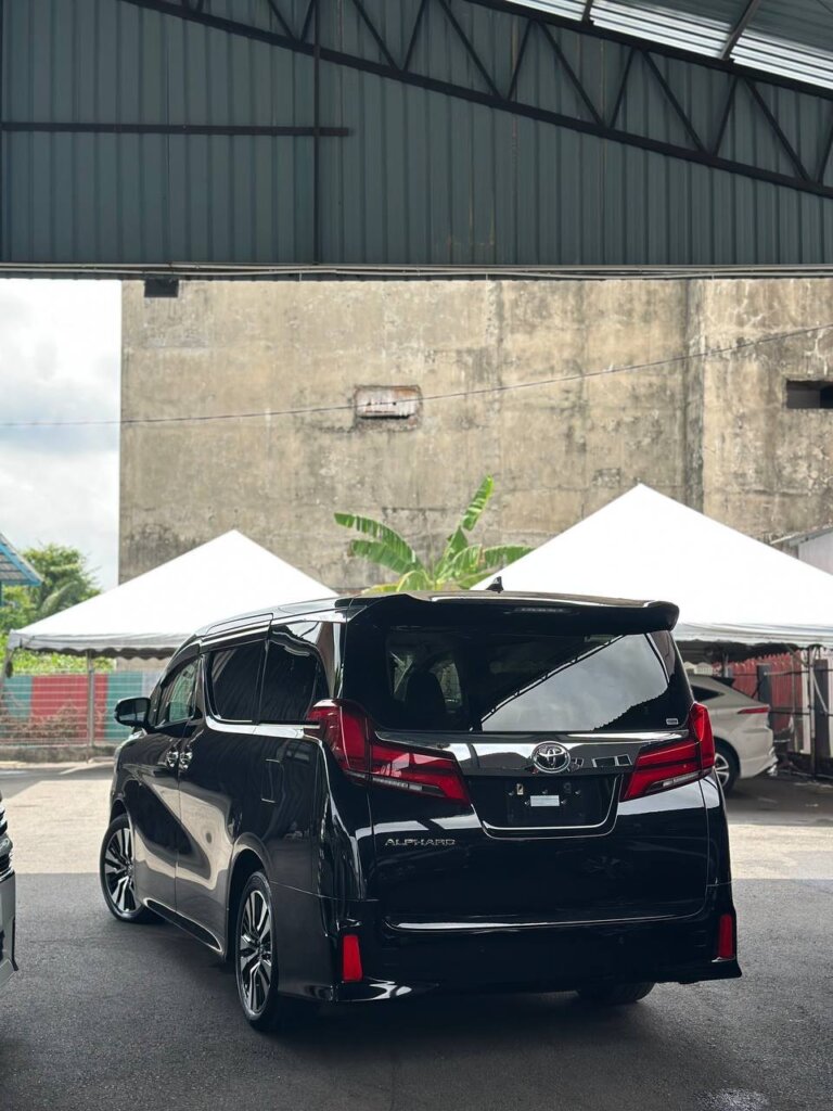 Toyota Alphard SC 2021 · 89463