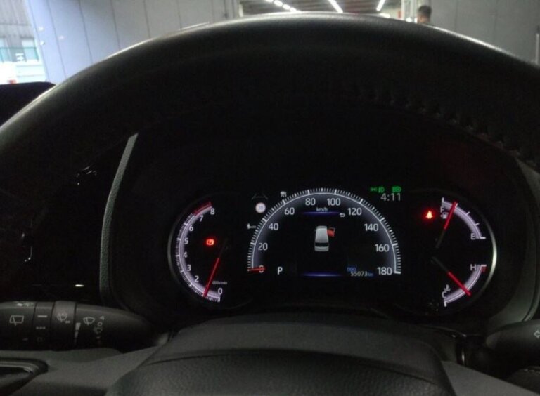 Toyota Noah 2024 · 03496