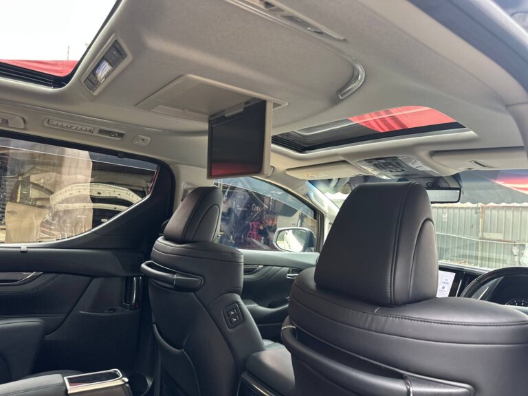 Toyota Alphard SC · 39475