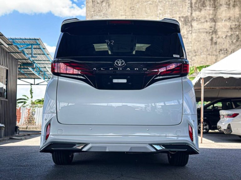 Toyota Alphard Z 2025 · 35640