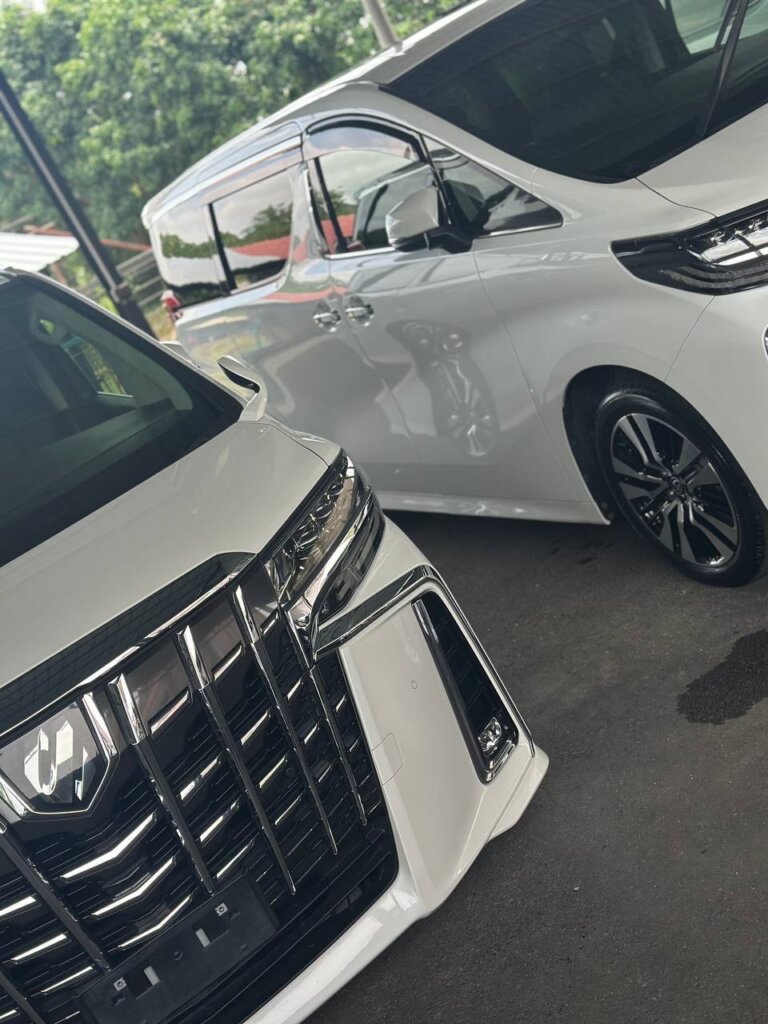 Toyota Alphard SC 2021 · 89876