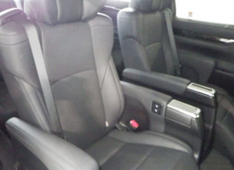 Toyota Alphard SC 2022 · 34411
