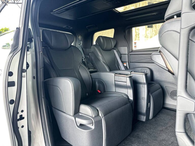 Toyota Alphard Z 2025 · 25458
