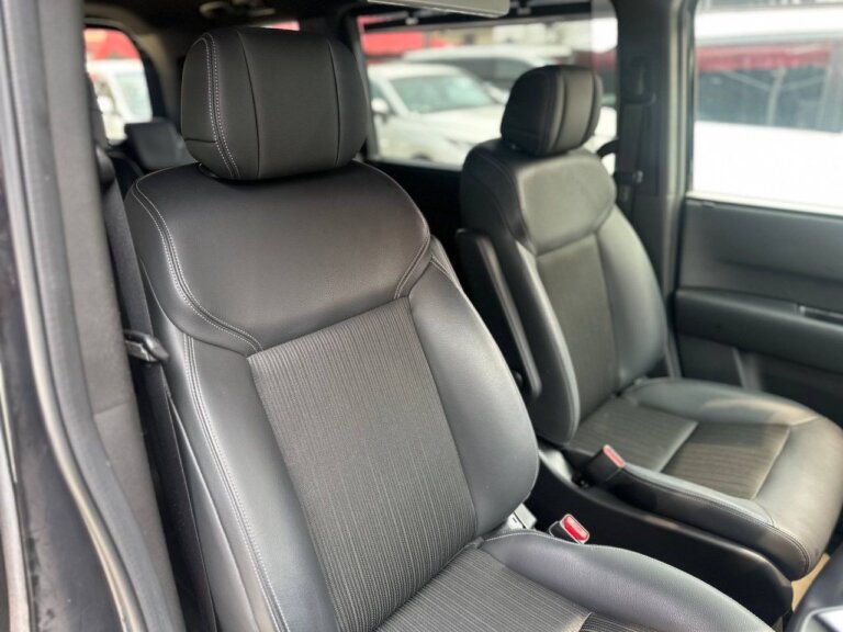 Honda Stepwagon SPADA 2023 · TG-1867