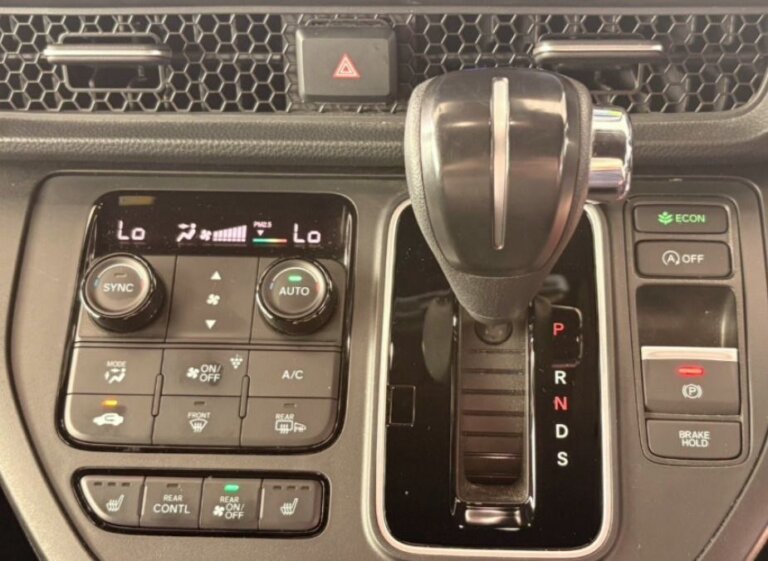 Honda Stepwagon SPADA 2022 · 00709