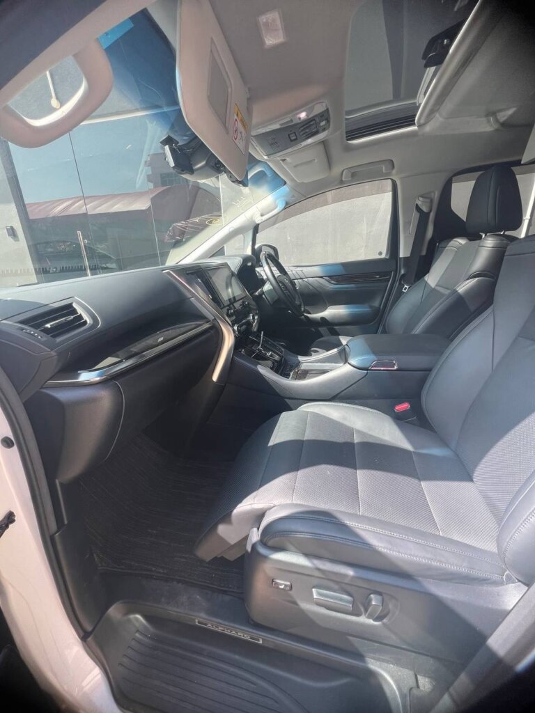 Toyota Alphard SC 2021 · TG-2108
