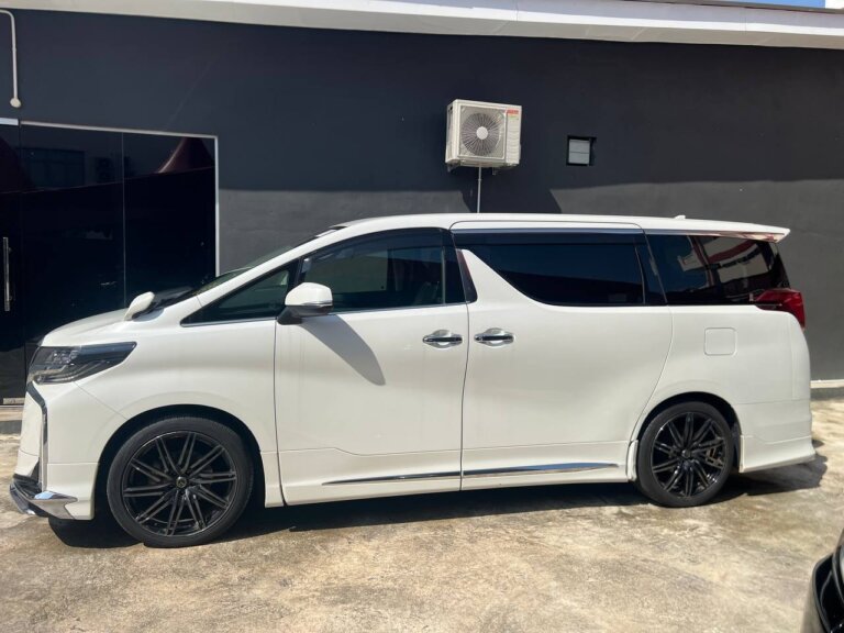 Toyota Alphard SC 2021 · TG-2108