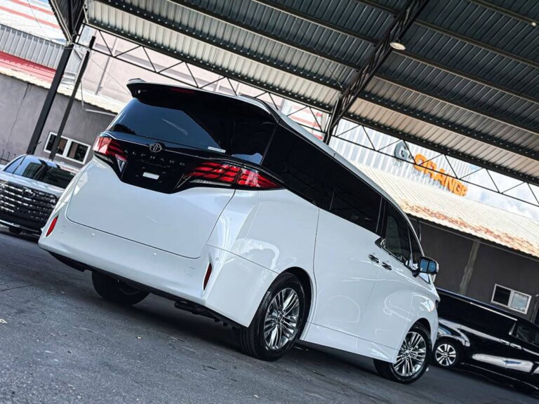 Toyota Alphard Z 2025 · 36155