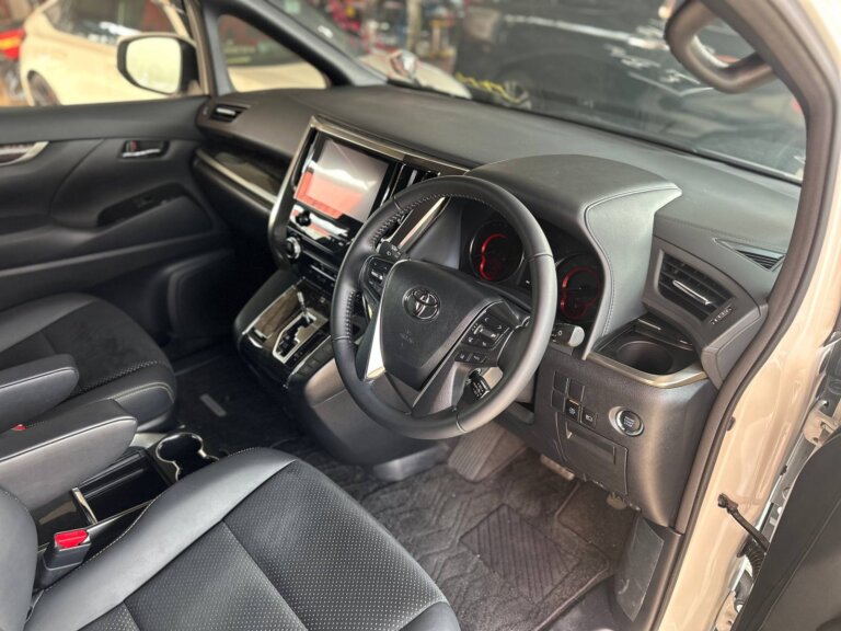 Toyota Alphard S Type Gold 2021 · 91261