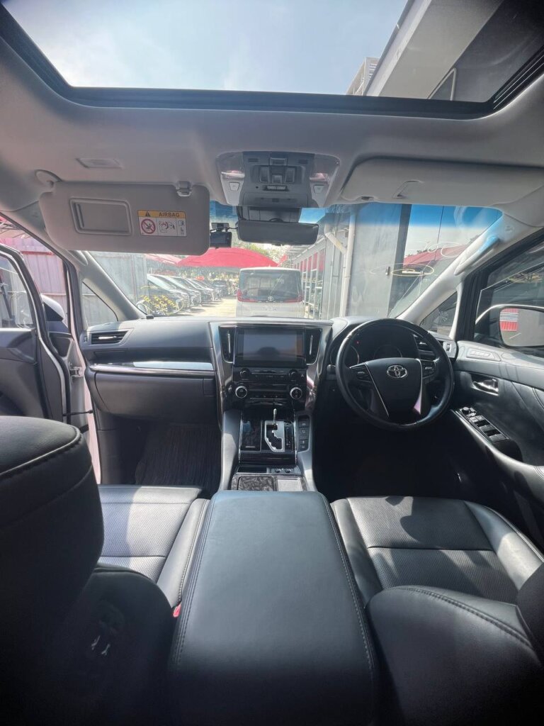 Toyota Alphard SC 2021 · TG-2108