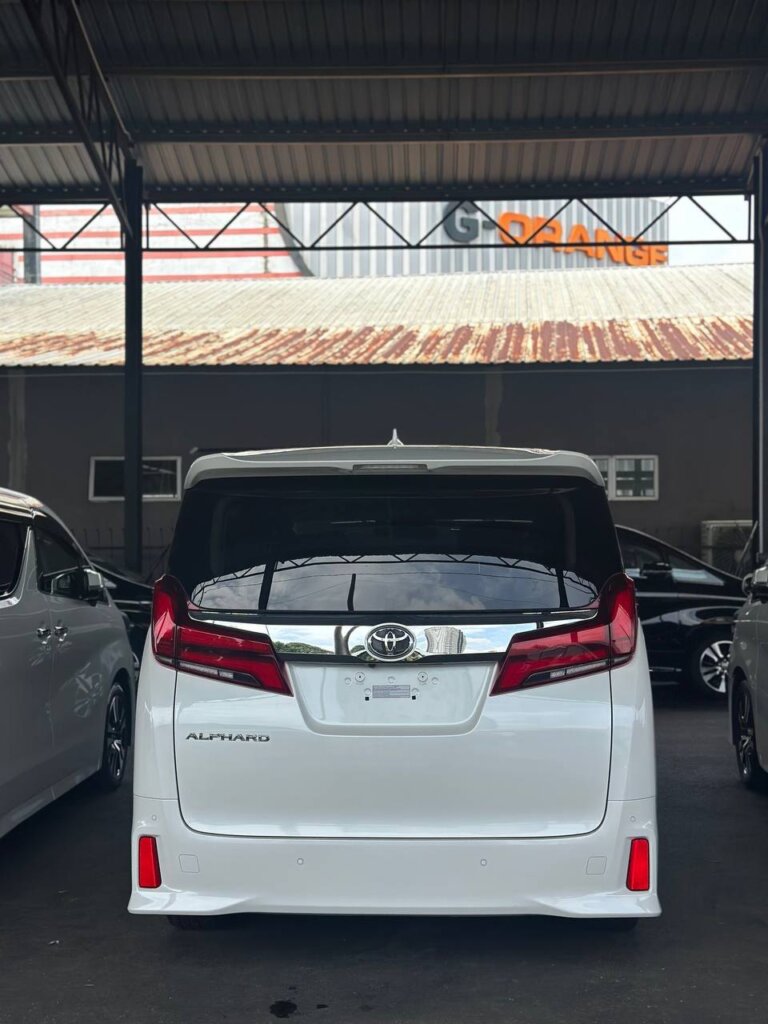 Toyota Alphard SC 2021 · 89876