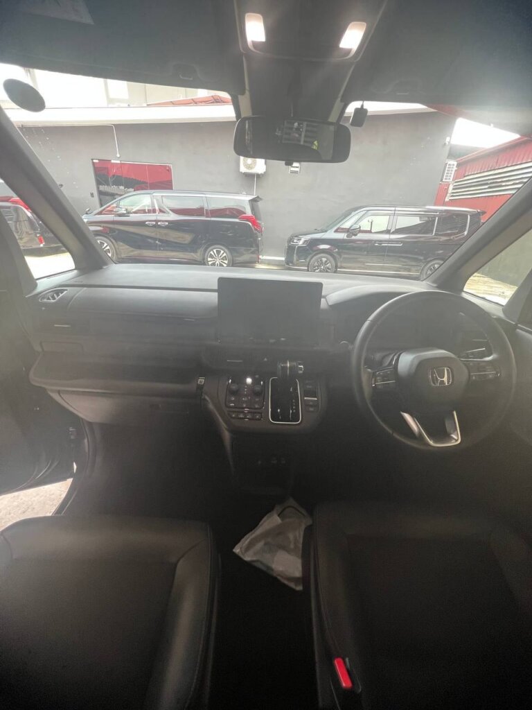 Honda Stepwagon Spada 1.5 Turbo 2023