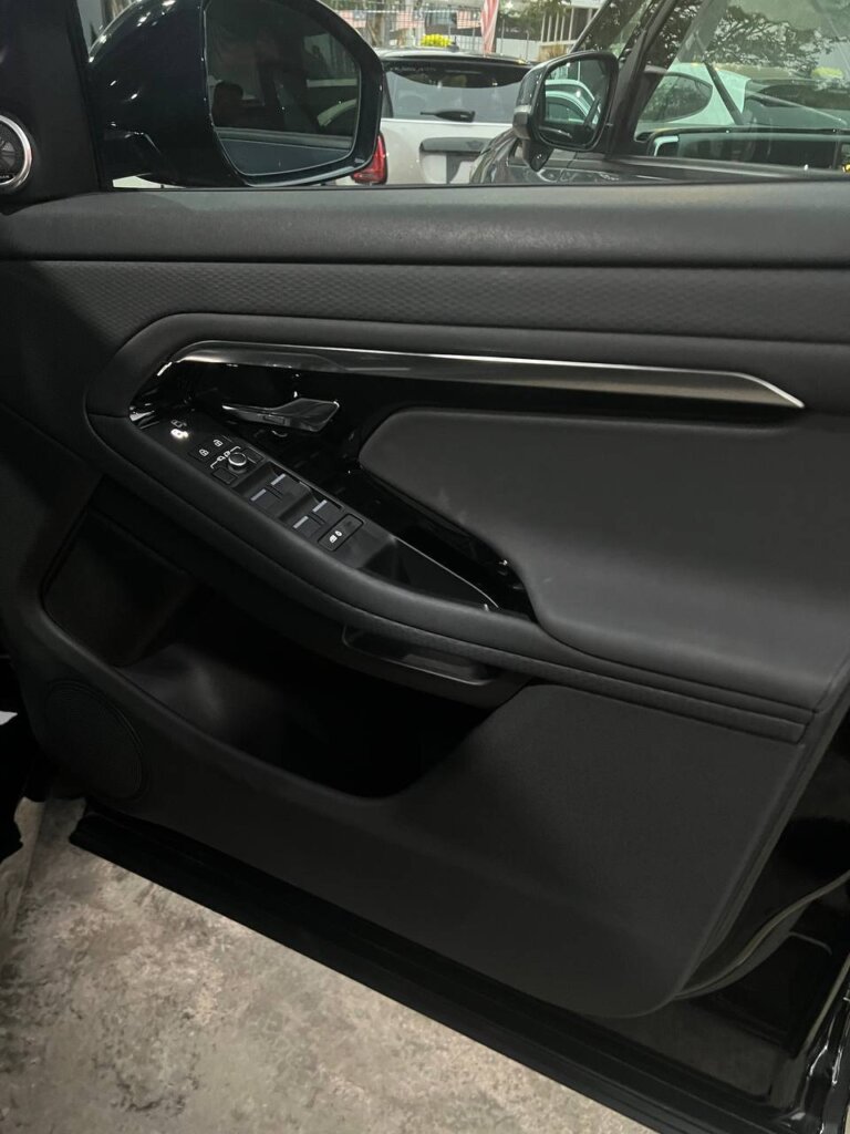 Land Rover Range Rover Evoque 2.0 R-Dynamic S P250 2022