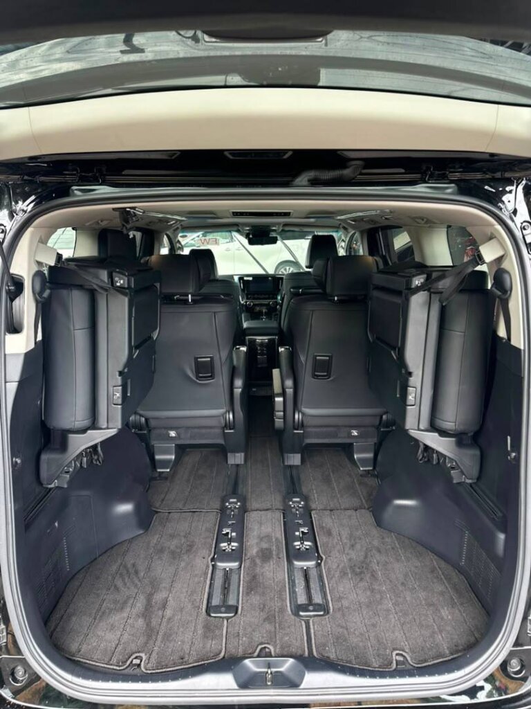 Toyota Alphard SC 2023 · 53722