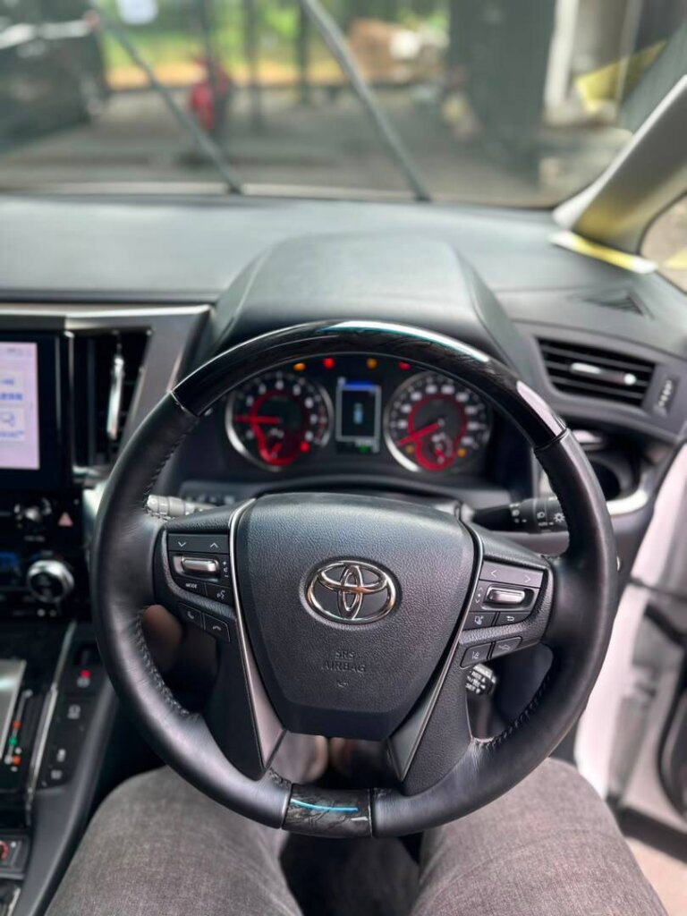 Toyota Alphard SC 2021 · 39726