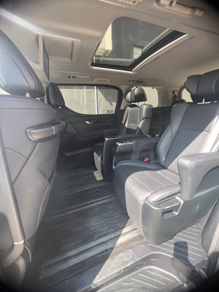 Toyota Alphard SC 2021 · TG-2108