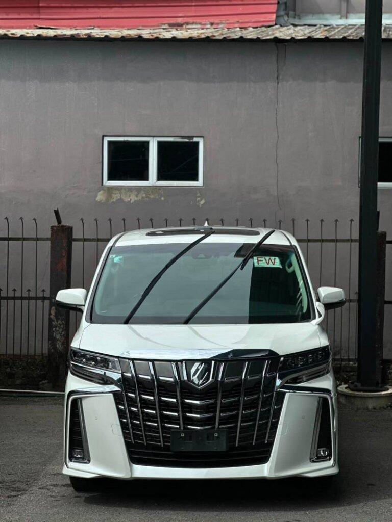 Toyota Alphard SC 2021 · 39726