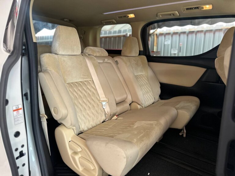 Toyota Alphard X · 50434