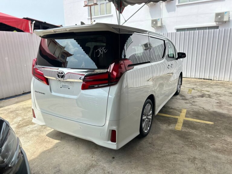 Toyota Alphard 2022 · TG-1656