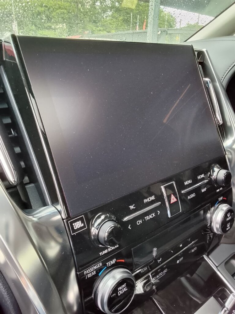 Toyota Alphard SC 2022 · TG-1820