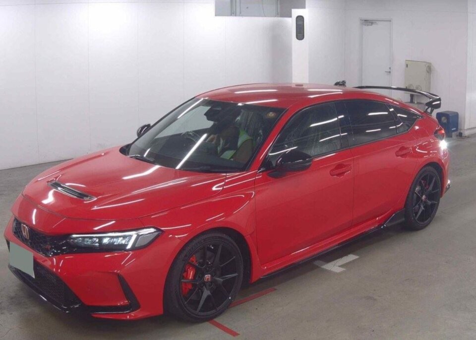 Honda Civic FL5 Type R 2.0 Turbo 2025 — pandangan hadapan dan sisi