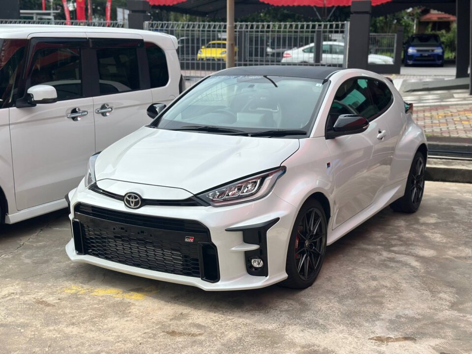 Toyota GR Yaris — gambar utama
