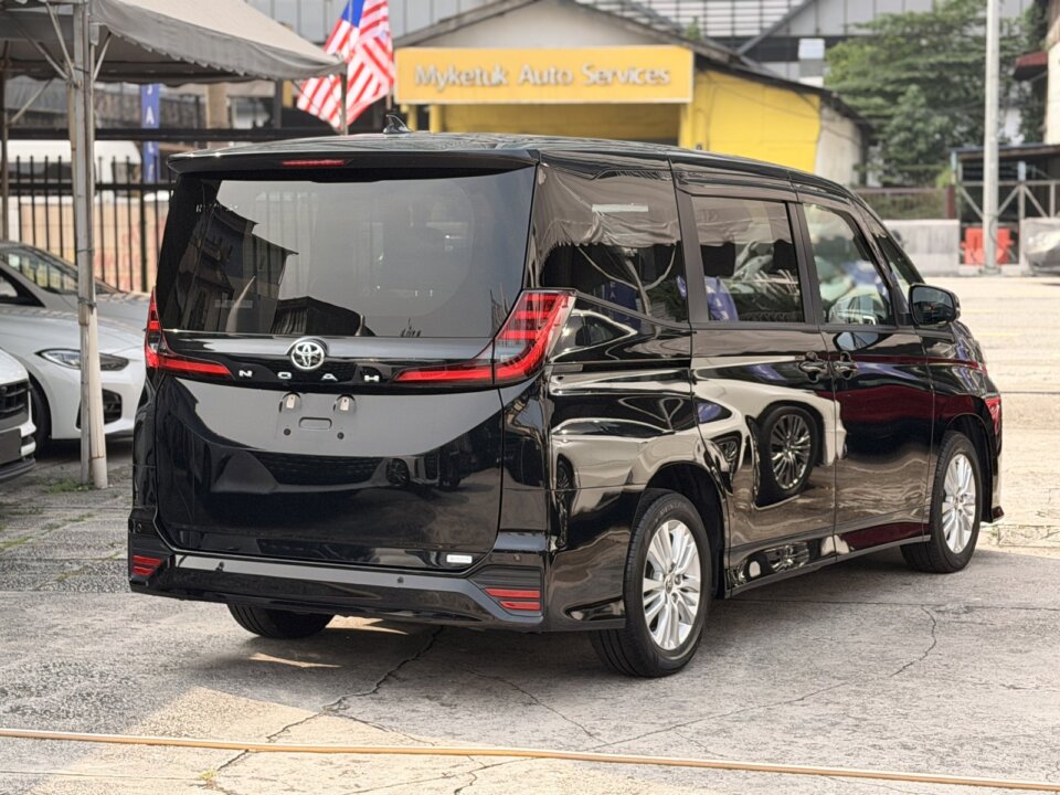 Toyota Noah · Foto 2049 Toyota Noah — foto galeri 2