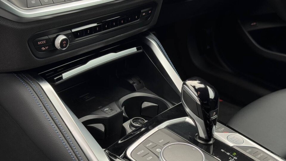 BMW 220i — foto galeri 9