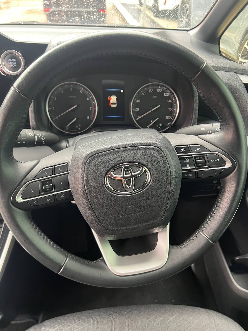 Toyota Voxy S-G 2022 · TG-2182