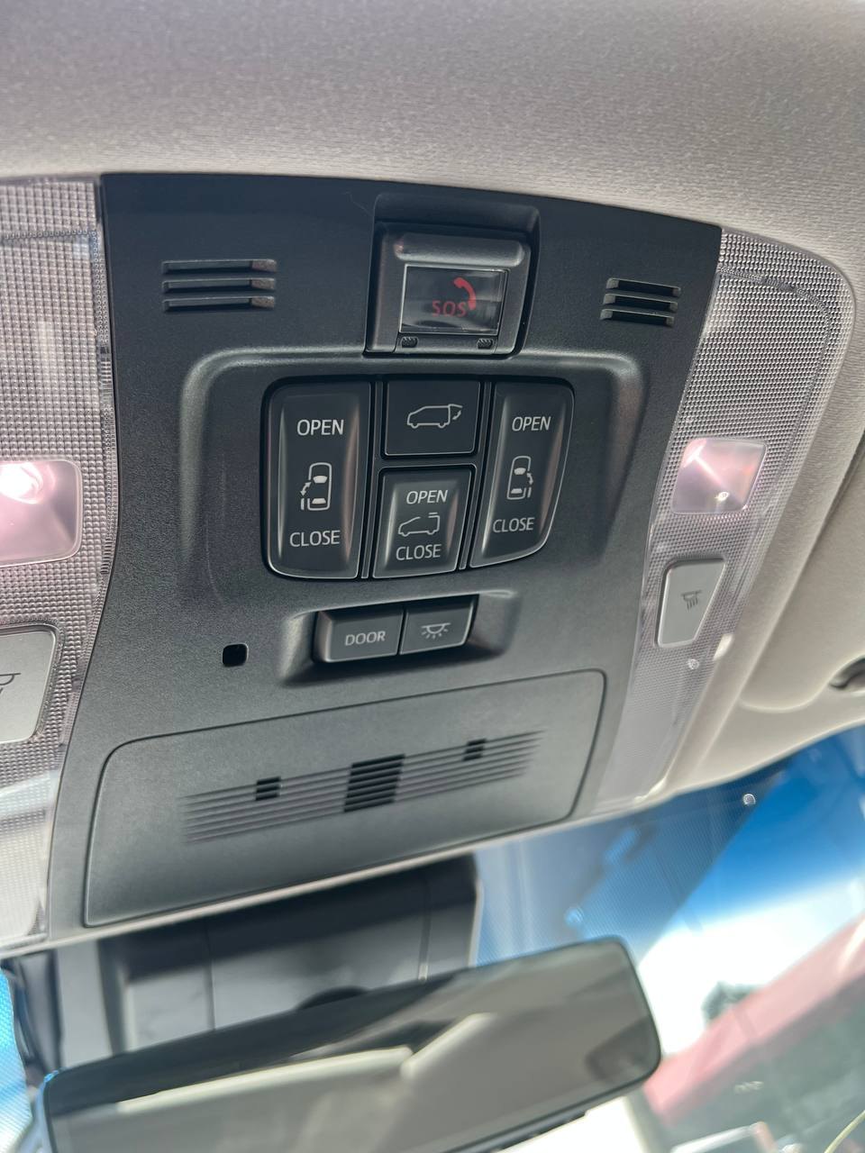Toyota Alphard SC 2021 · TG-2108