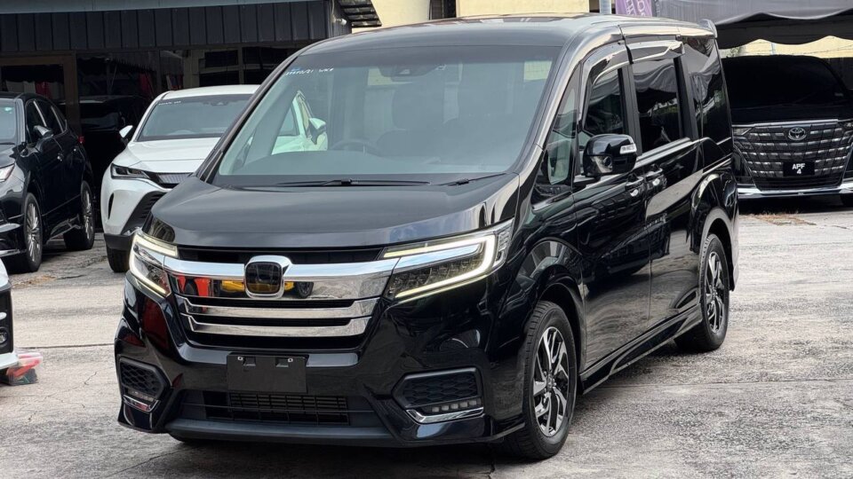 Honda Stepwagon — foto galeri 2