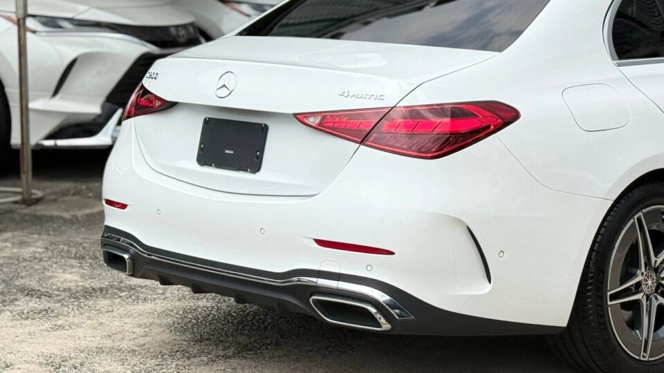 Mercedes-Benz C200 · Foto 802 Mercedes-Benz C200 — foto galeri 5