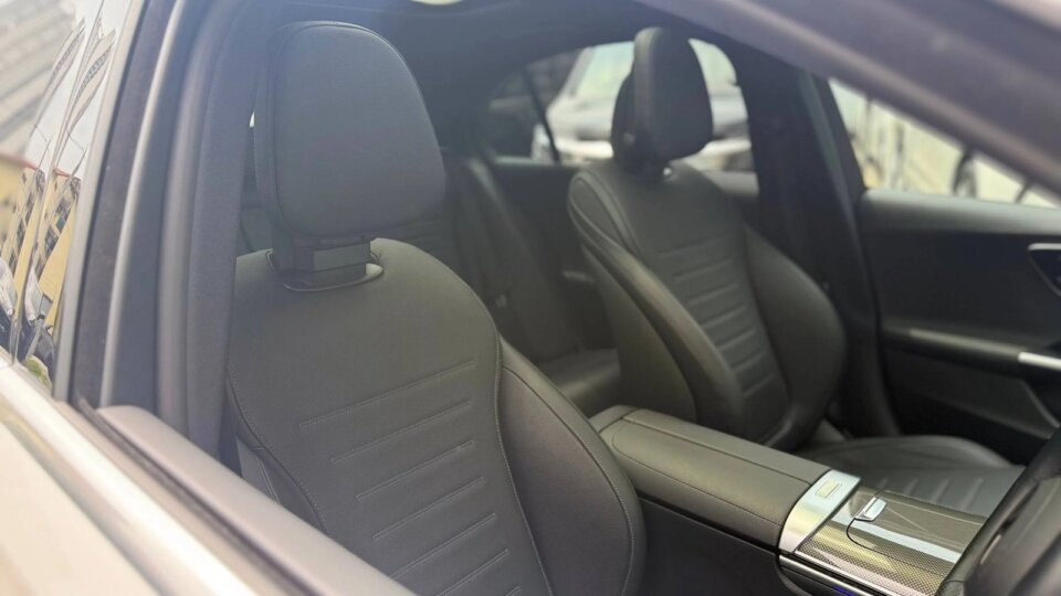 Mercedes-Benz C200 · Foto 806 Mercedes-Benz C200 — foto galeri 9