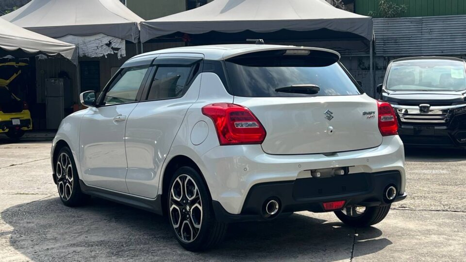 Suzuki Swift — foto galeri 6