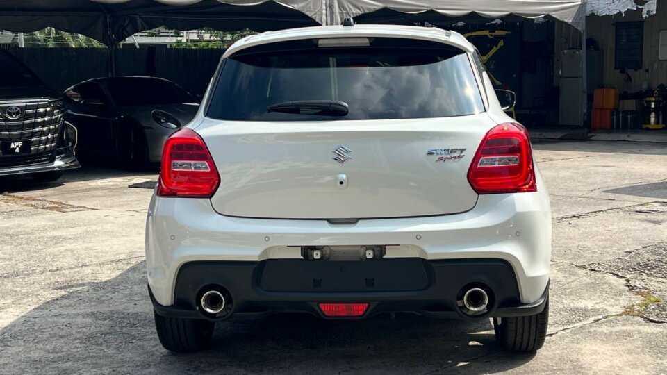 Suzuki Swift — foto galeri 8