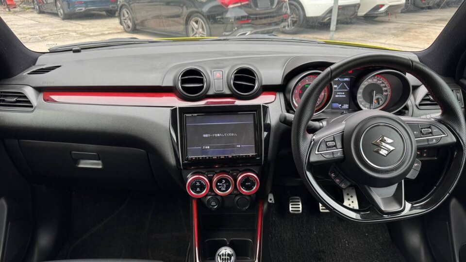 Suzuki Swift — foto galeri 7