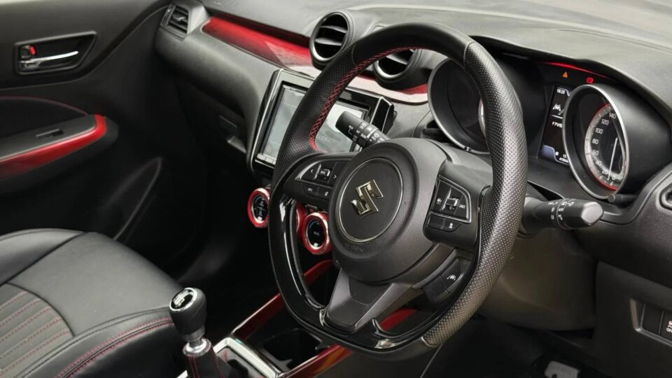 Suzuki Swift — foto galeri 18
