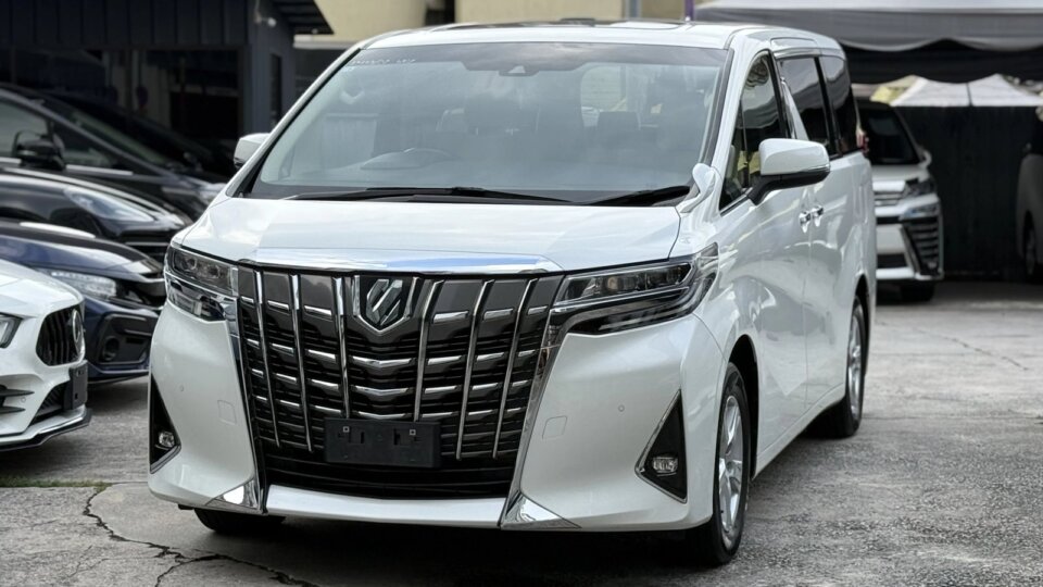 Toyota Alphard — foto galeri 15